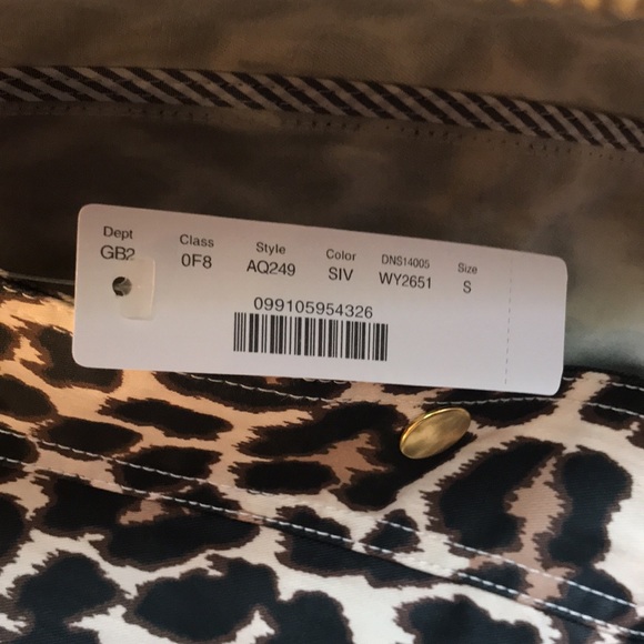 J.Crew Barn Jacket in Leopard NWT Sz Small - Picture 4 of 9